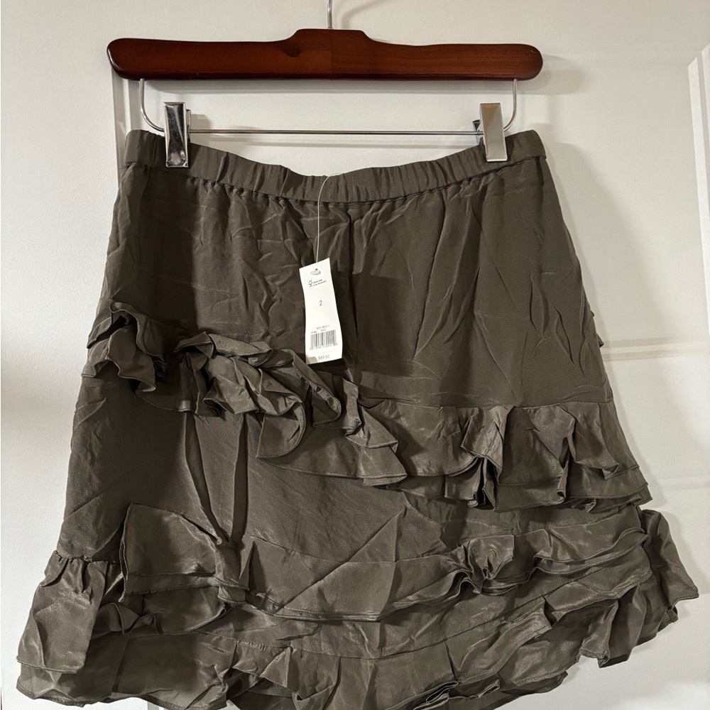 Banana Republic Silk Olive Ruffle Skirt
